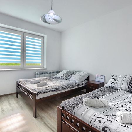 Ceglany Apartament Ustrzyki Dolne Exterior foto