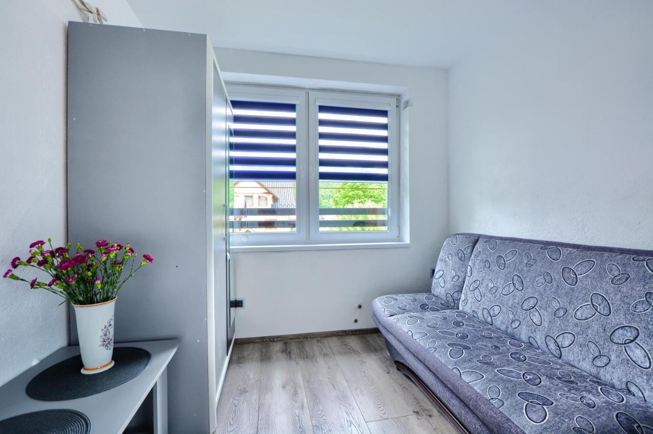 Ceglany Apartament Ustrzyki Dolne Exterior foto